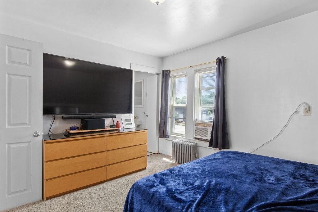 616 Centre Property Photo 13