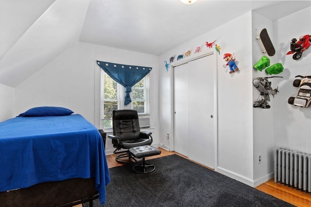 616 Centre Property Photo 14