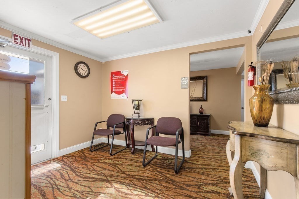 616 Centre Property Photo 23