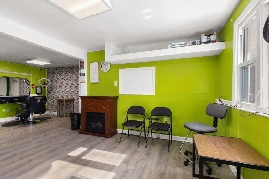 616 Centre Property Photo 30