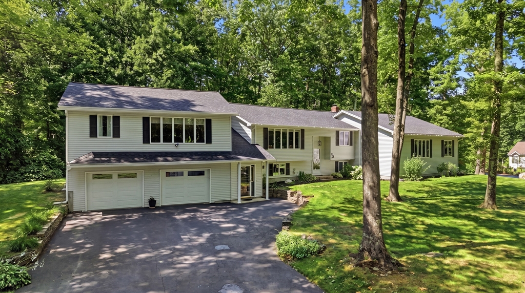 1 Rock Forest Drive Property Photo 1