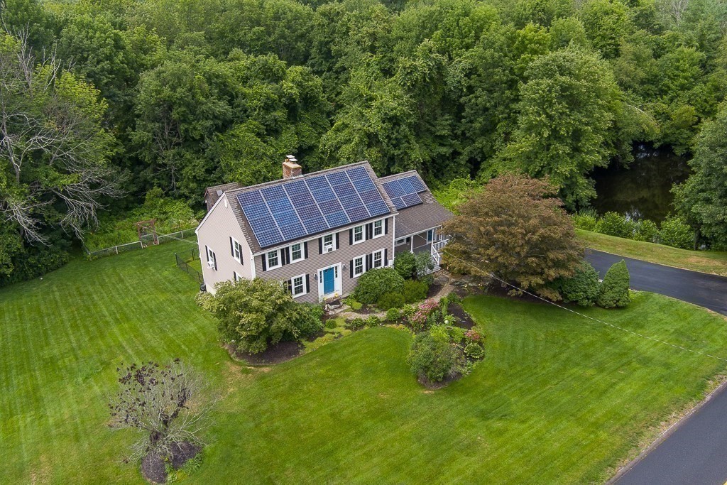 85 Millbury Rd Property Photo 2