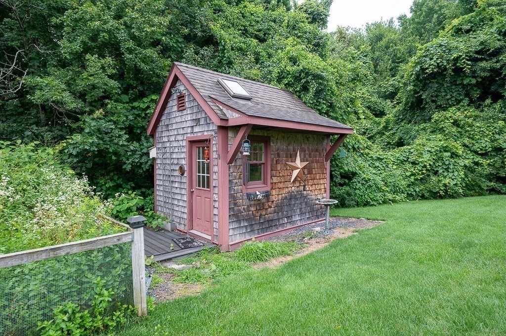 85 Millbury Rd Property Photo 38