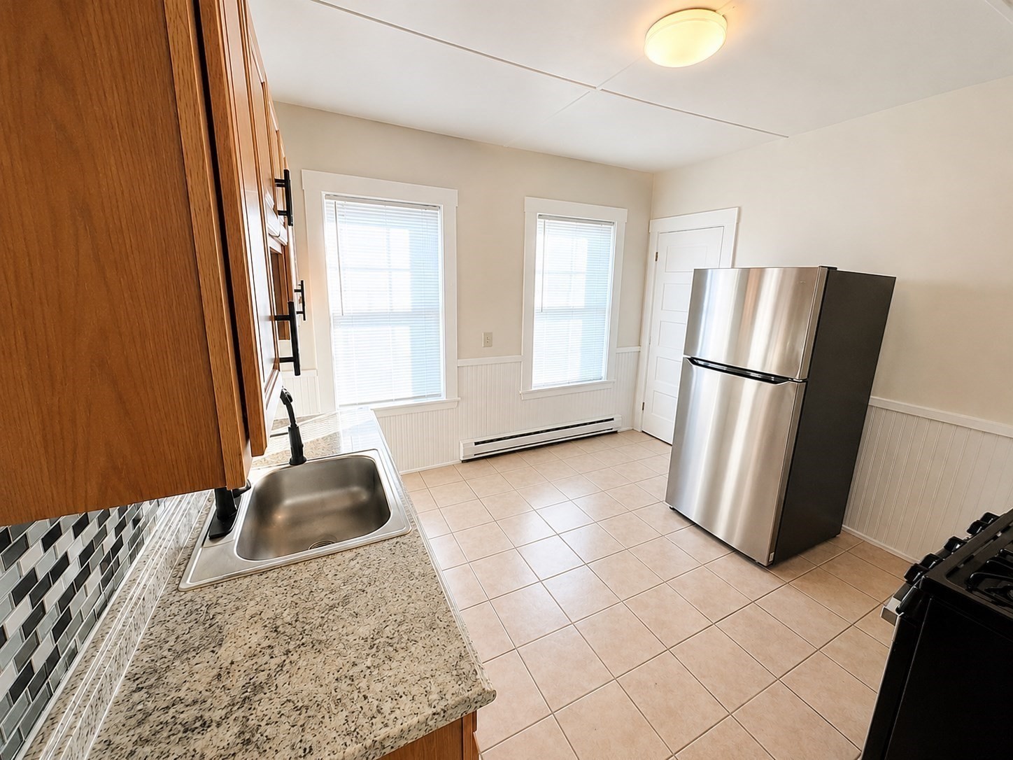 109 Capen St Property Photo 16
