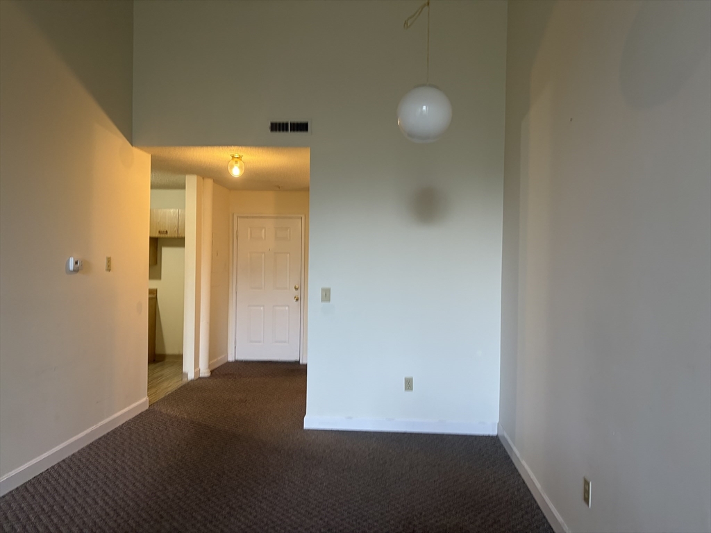 96 Old Colony Avenue # 131 Property Photo 9