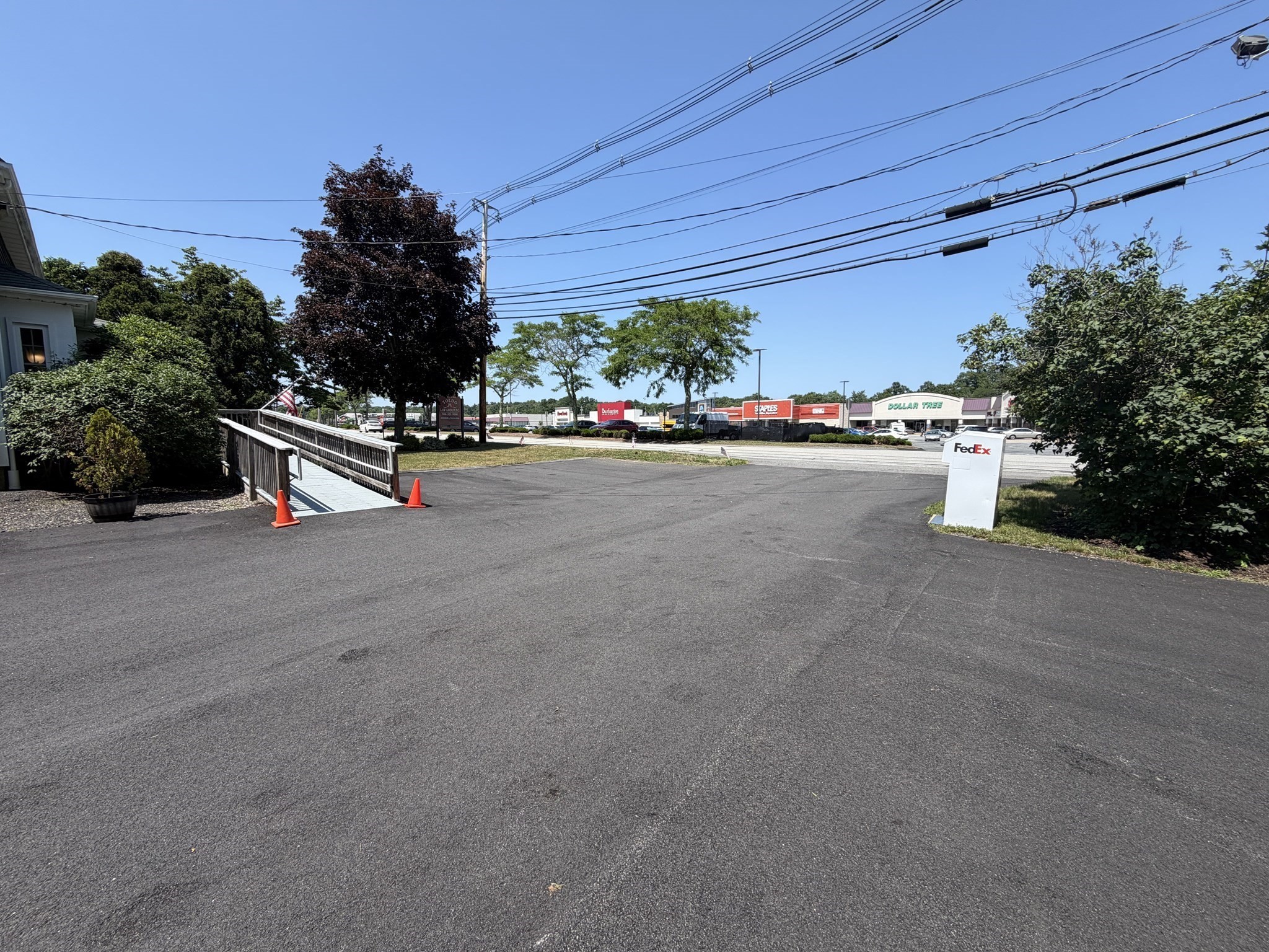 661 South St W Property Photo 6