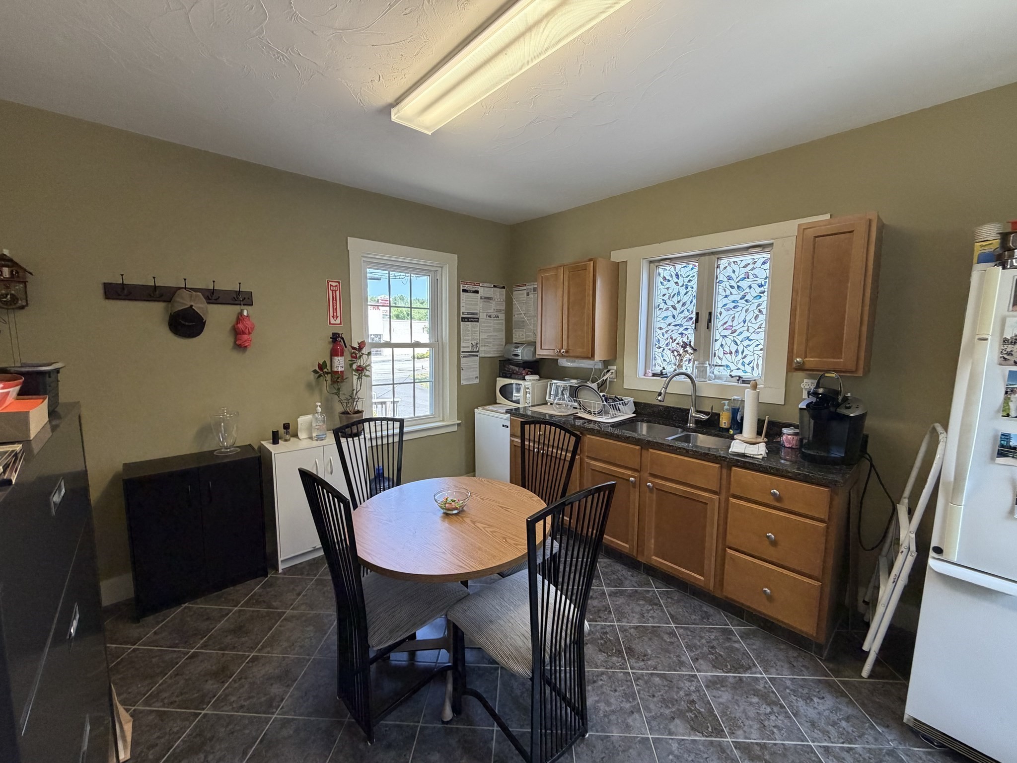 661 South St W Property Photo 22