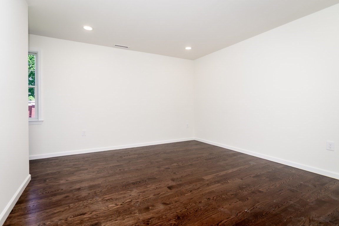 11 Kernwood Ave Property Photo 24