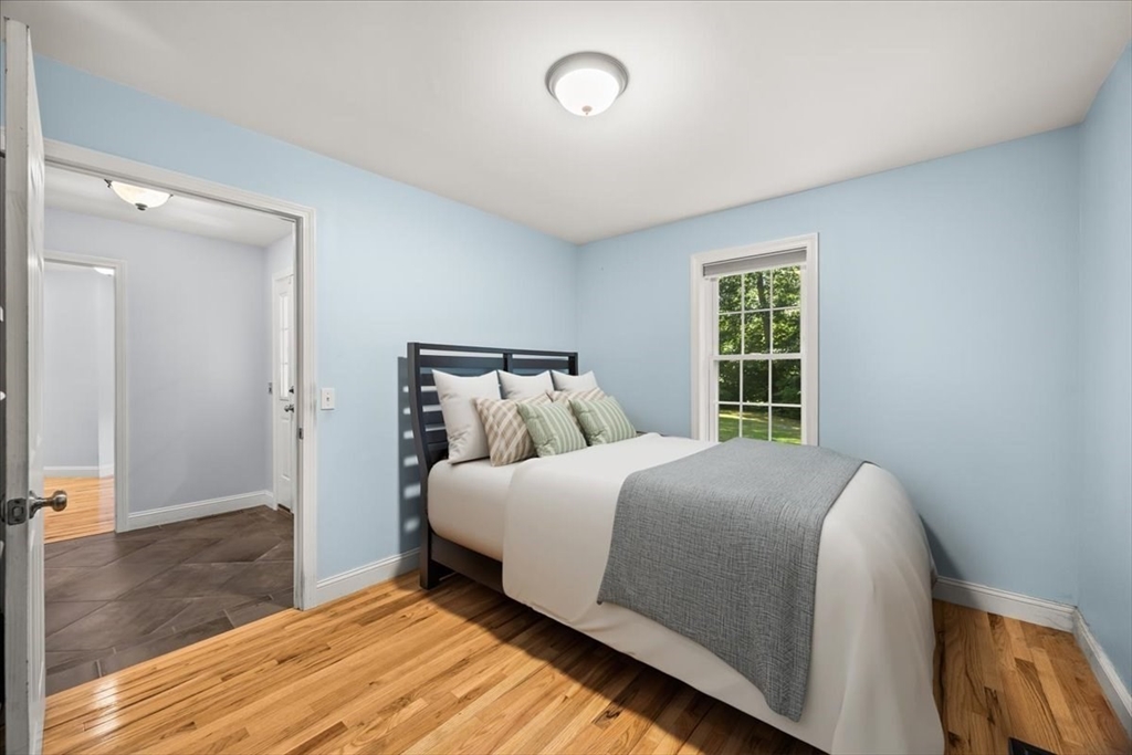 53 Sturdy St Property Photo 12