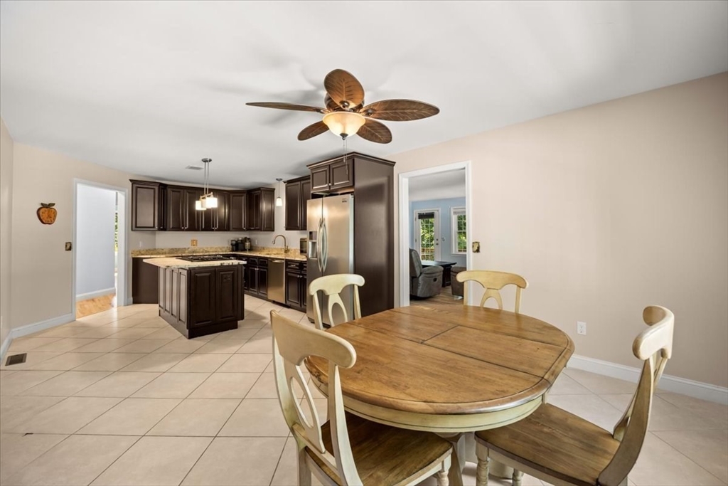 53 Sturdy St Property Photo 15