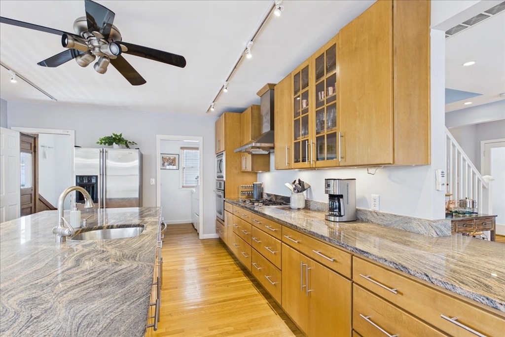 52 Boutwell St # 2 Property Photo 18