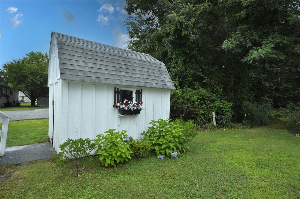 24 Leisurewoods Dr Property Photo 21