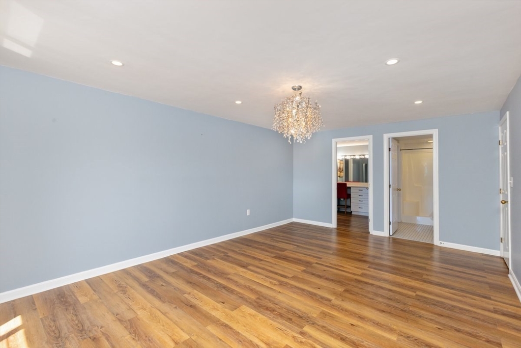 100 Ledgewood Dr # 410 Property Photo 19