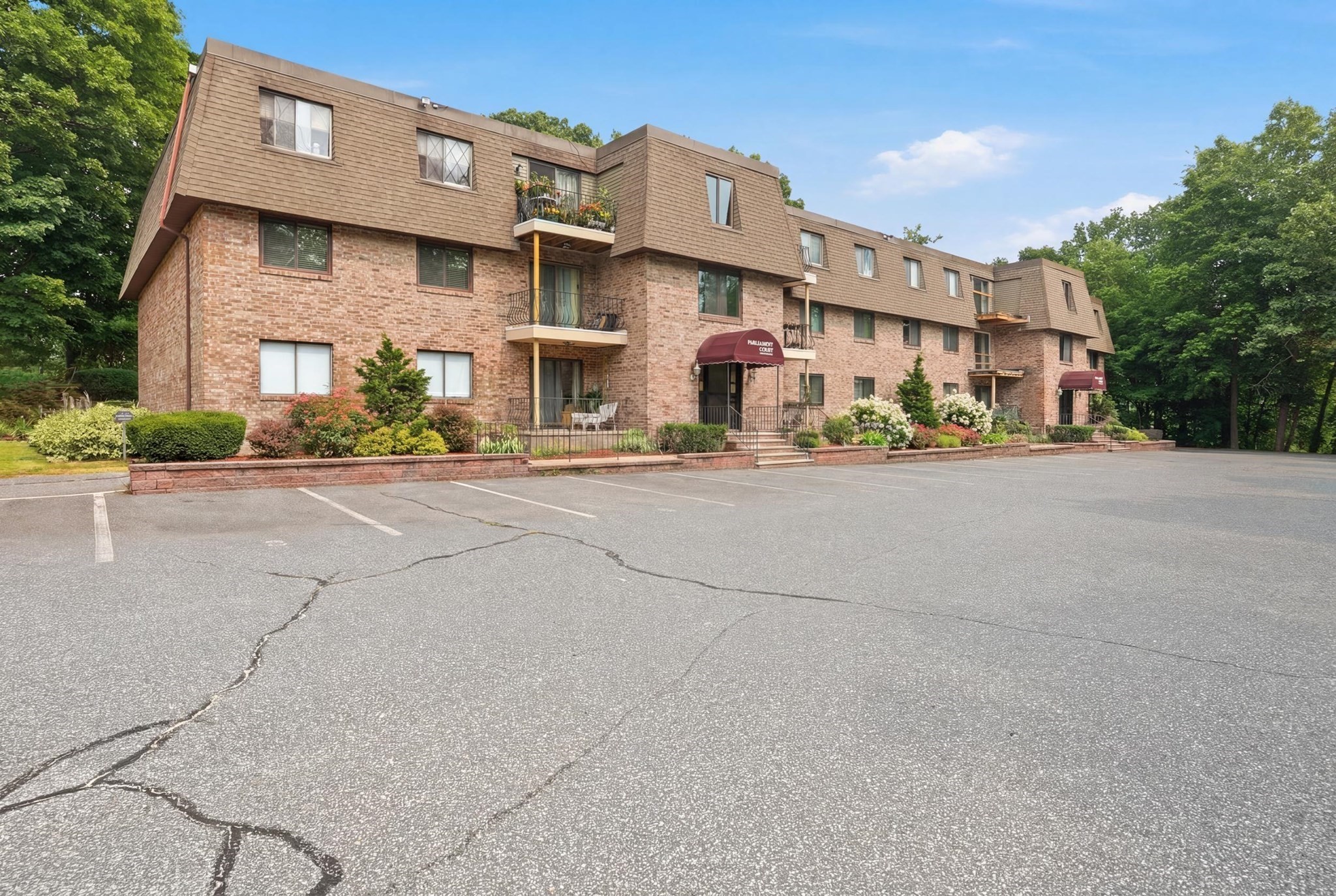 59 School St # B2 Property Photo 2