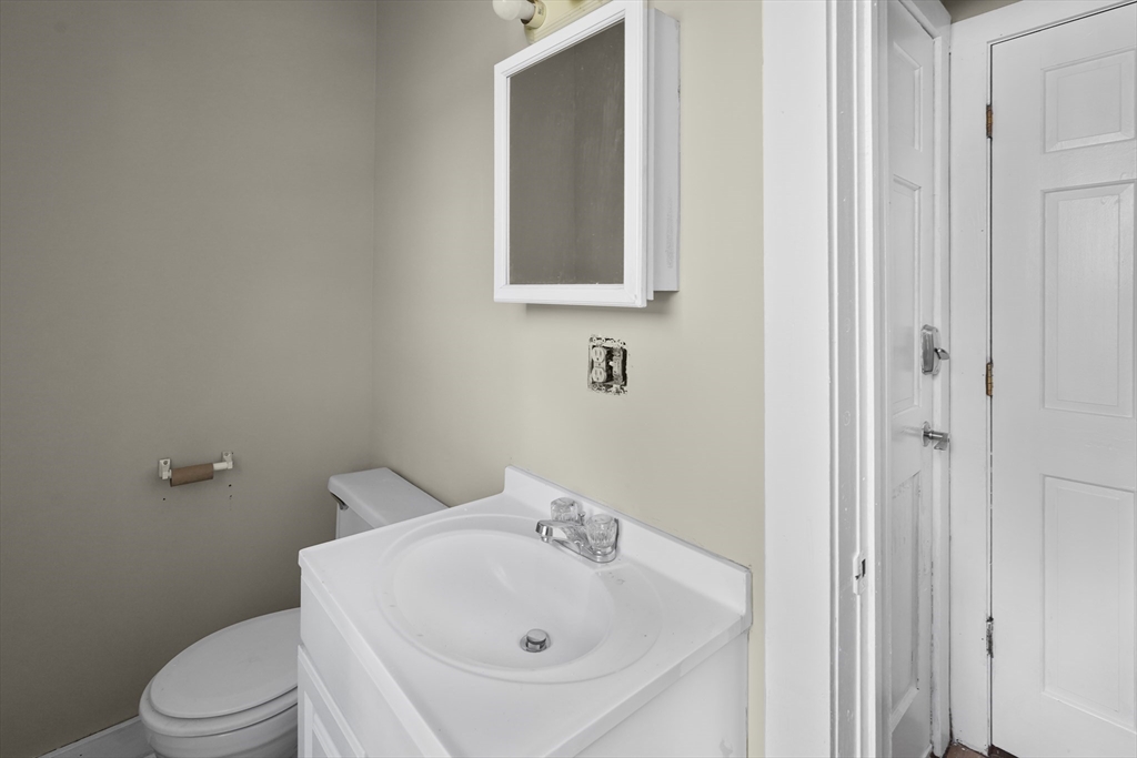 32 Worcester Property Photo 14