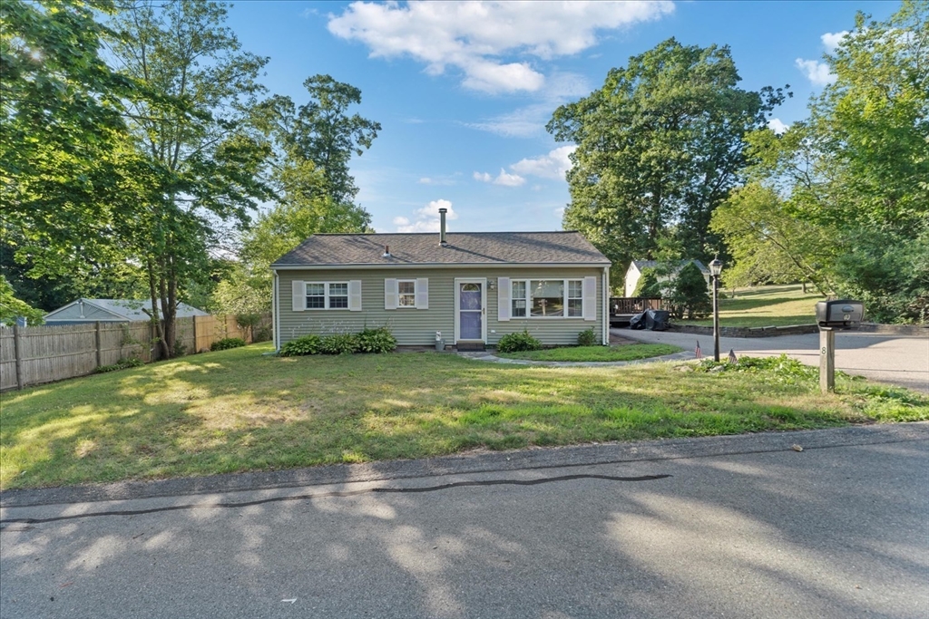 18 Evergreen Rd