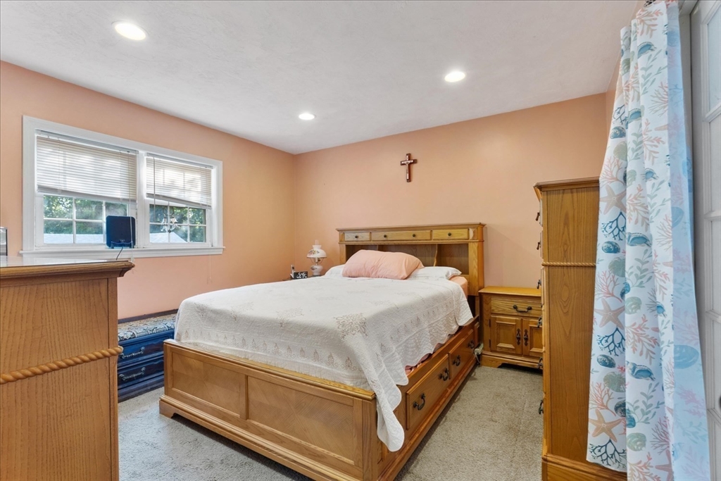 18 Evergreen Rd Property Photo 13