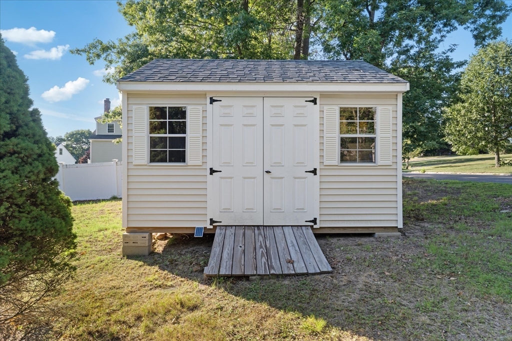18 Evergreen Rd Property Photo 21