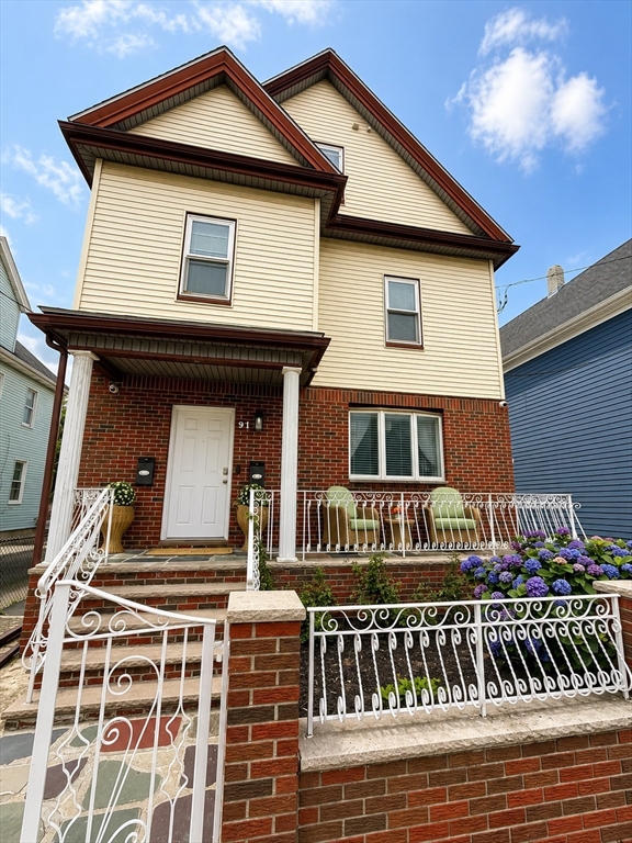 91 Francis St. # 2 Property Photo 1