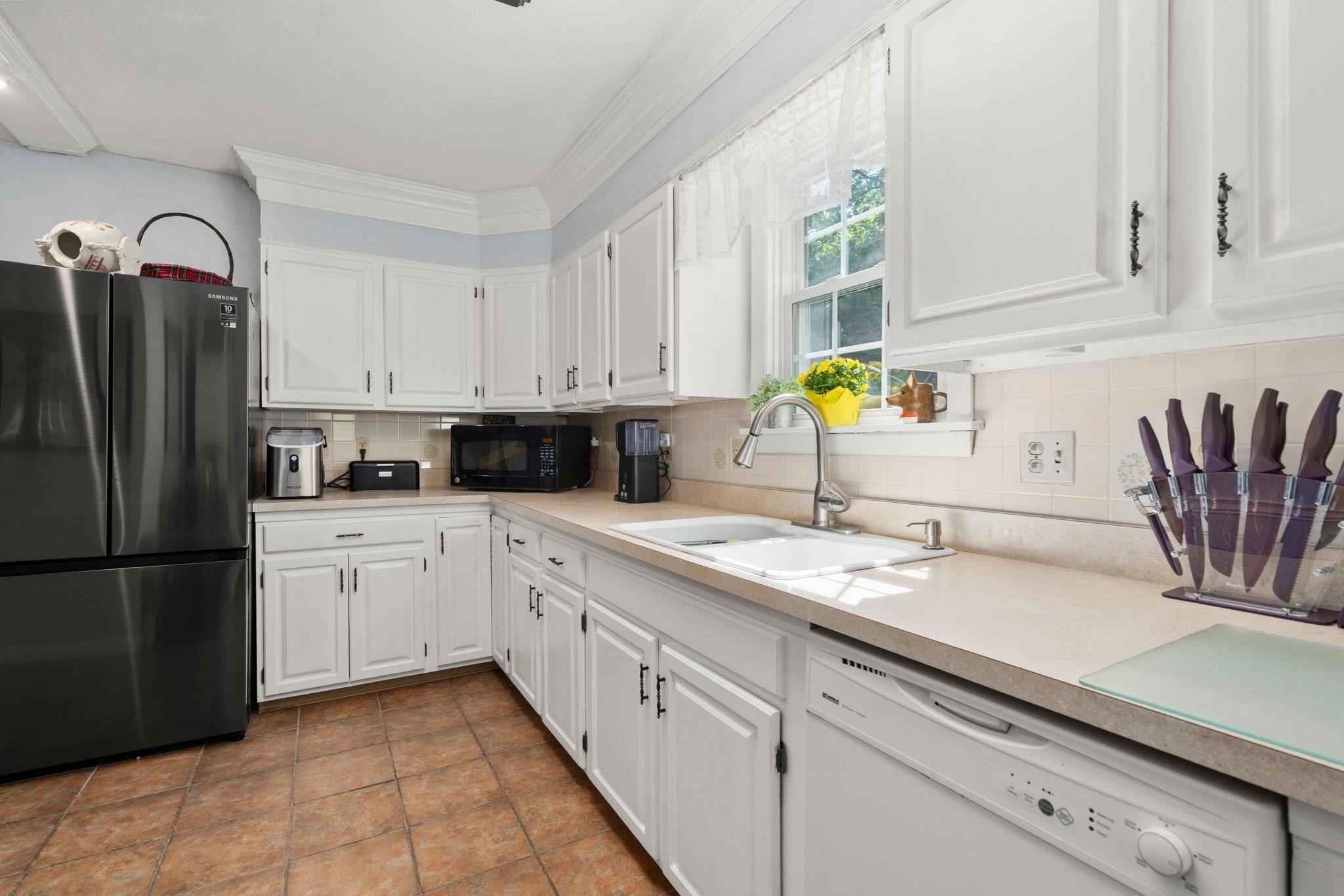 22 Union Rd Property Photo 6