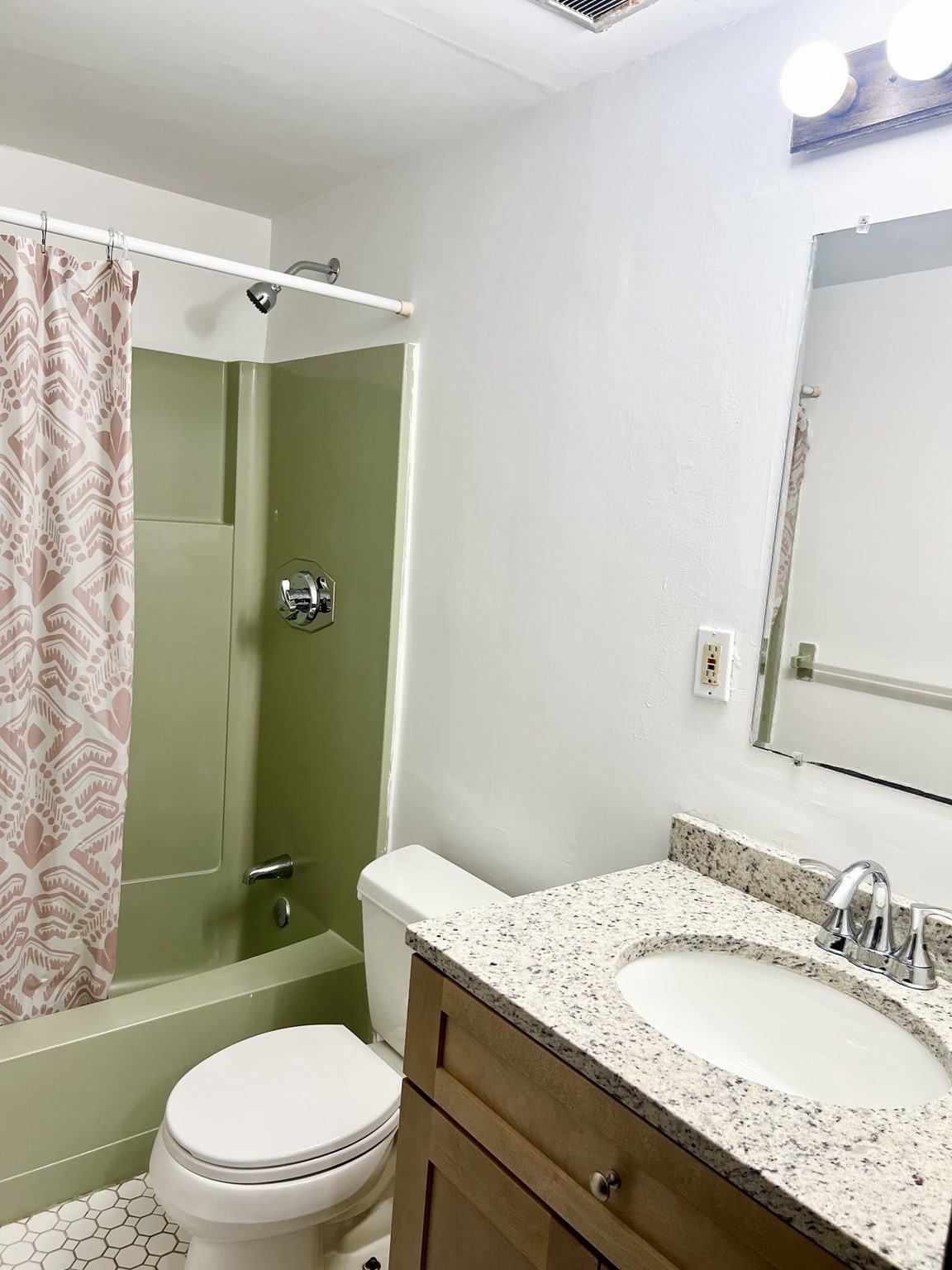 53 Swanson Court # 16c Property Photo 18