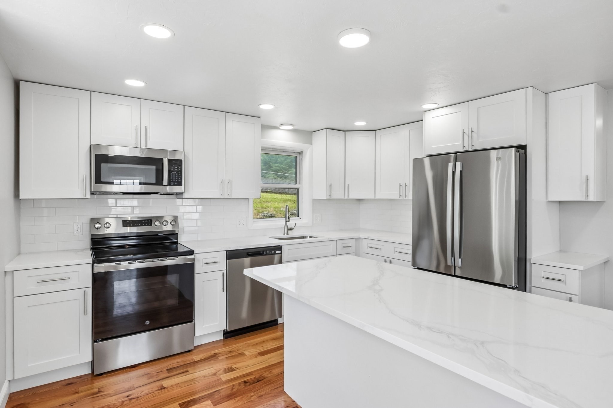 24a Boylston Street Property Photo 9