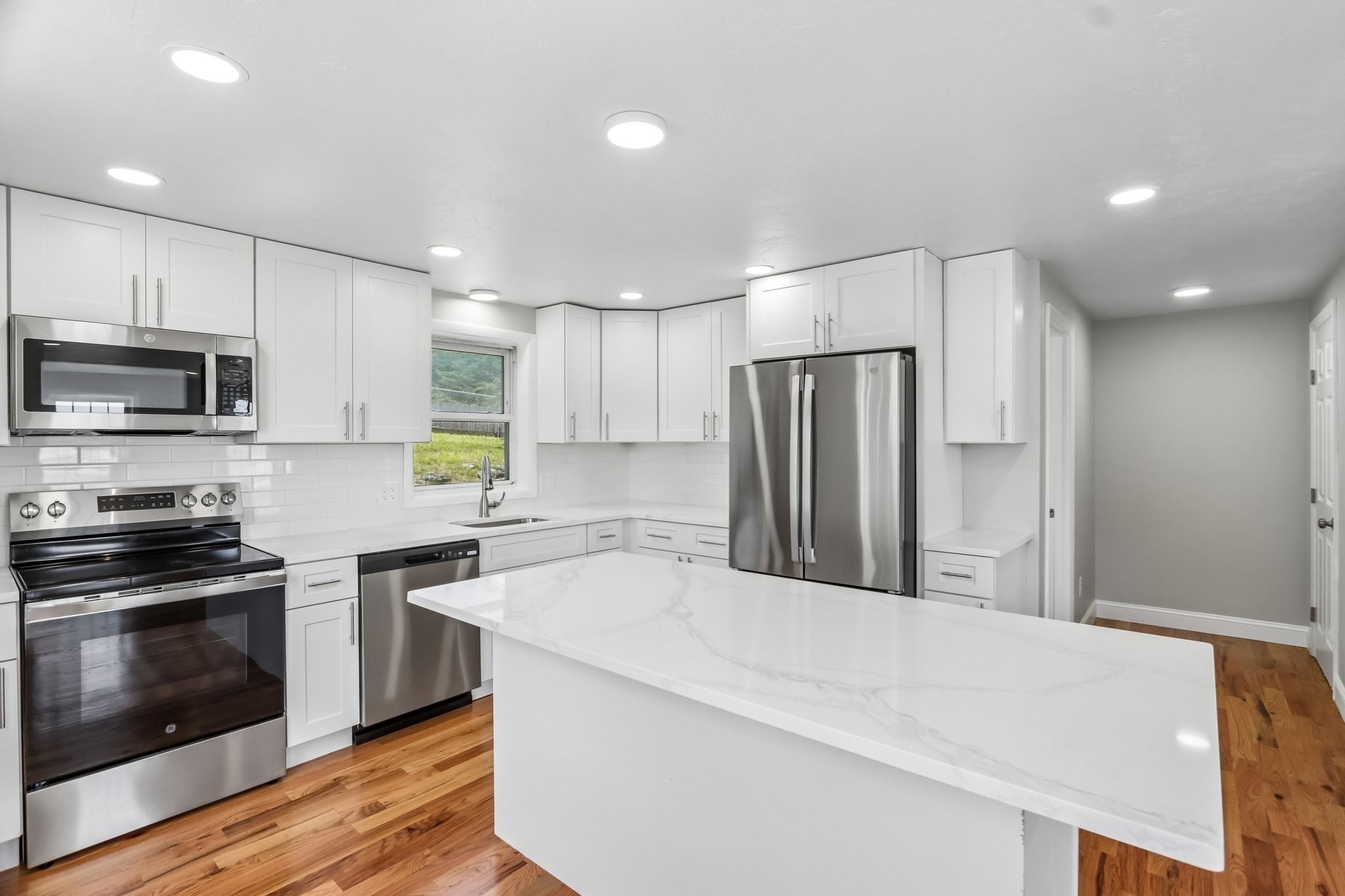 24a Boylston Street Property Photo 10