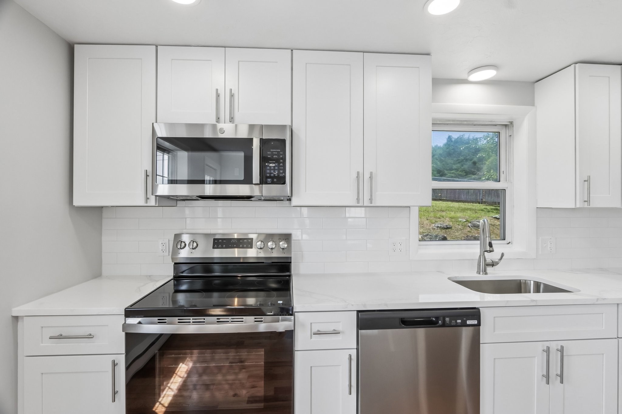 24a Boylston Street Property Photo 11