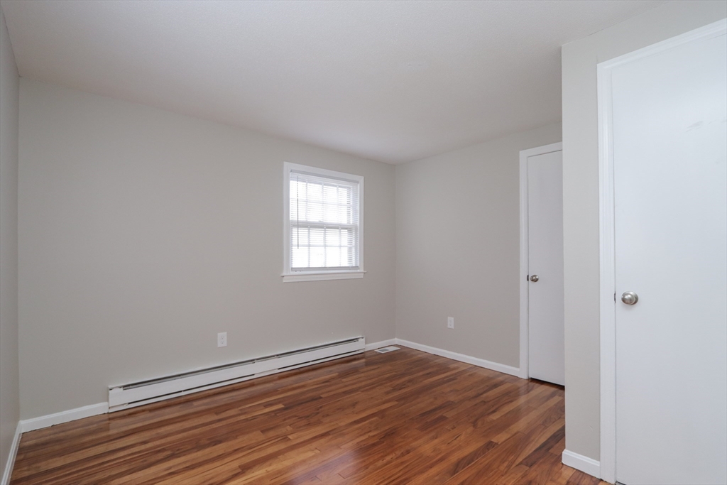 83 Newhall St Property Photo 10