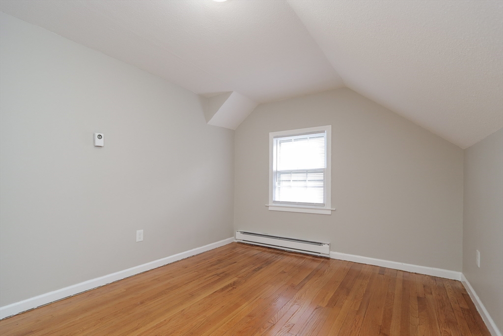 83 Newhall St Property Photo 17
