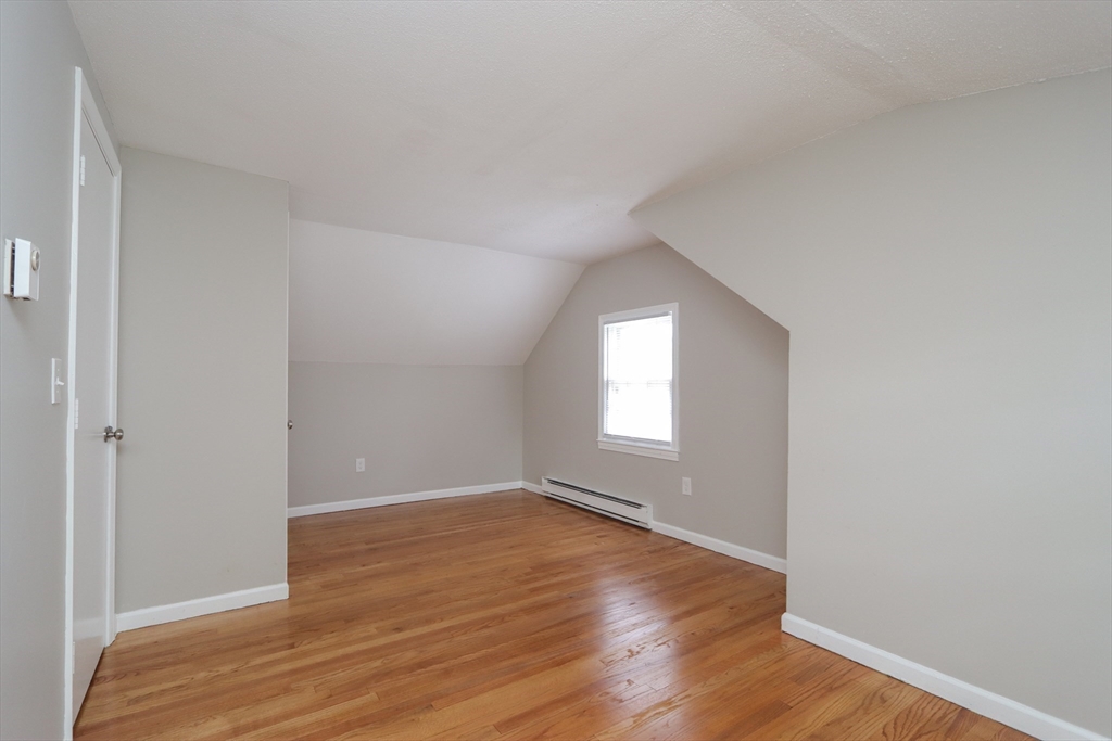 83 Newhall St Property Photo 18
