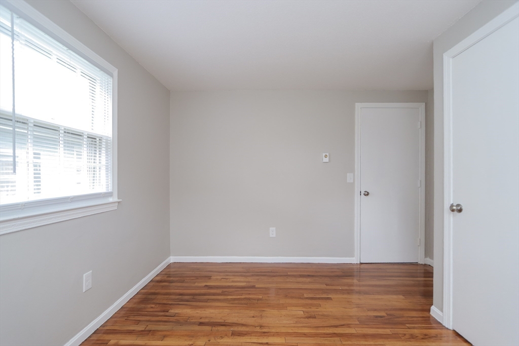 83 Newhall St Property Photo 20