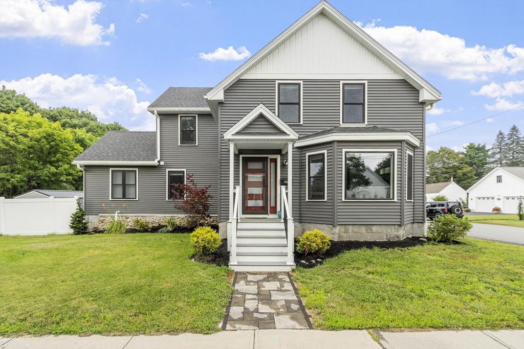 180 Spring St Property Photo 1