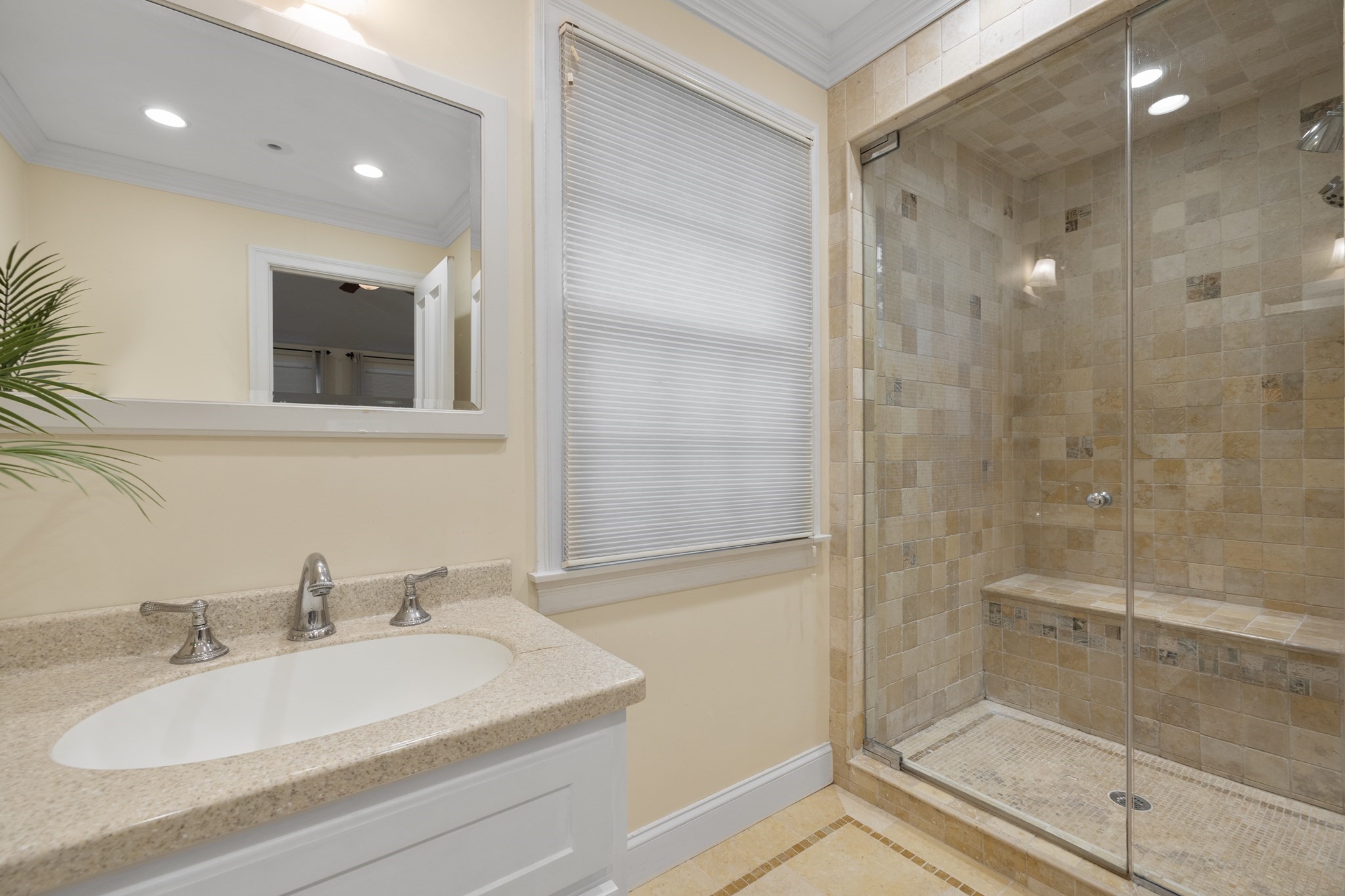 241 Ridge St Property Photo 18