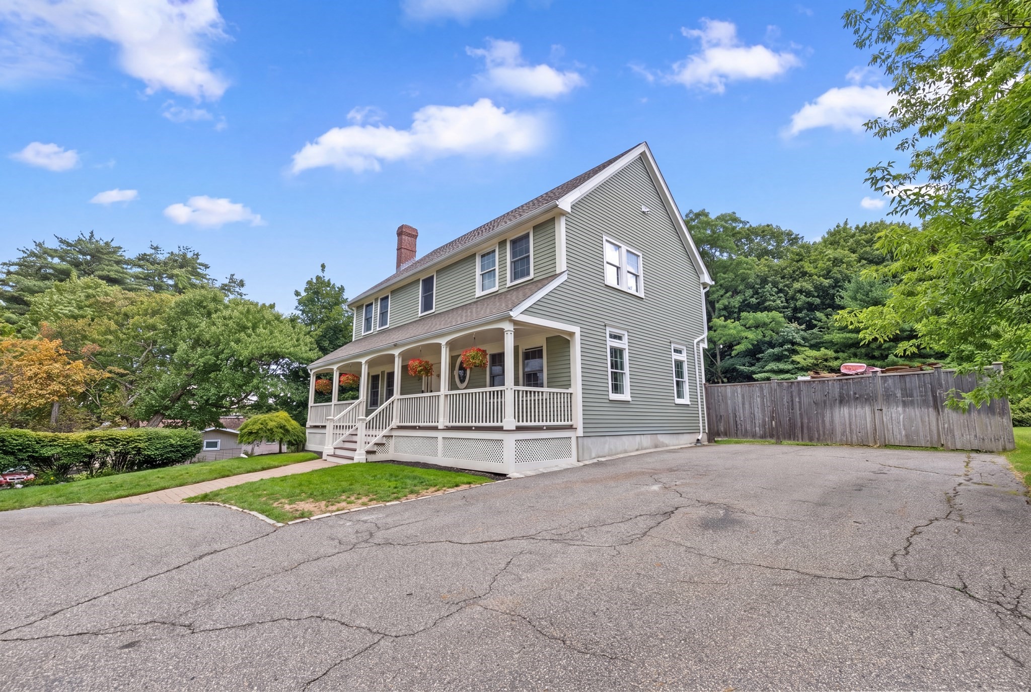 241 Ridge St Property Photo 35