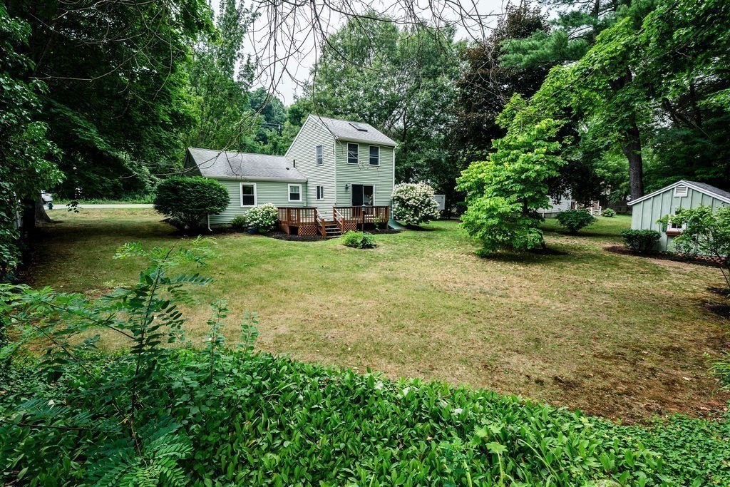 1083 Edgell Rd Property Photo 4