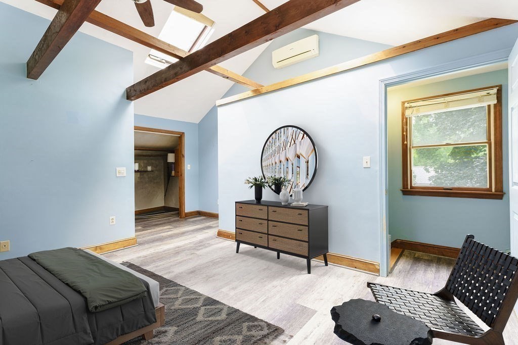 1083 Edgell Rd Property Photo 10