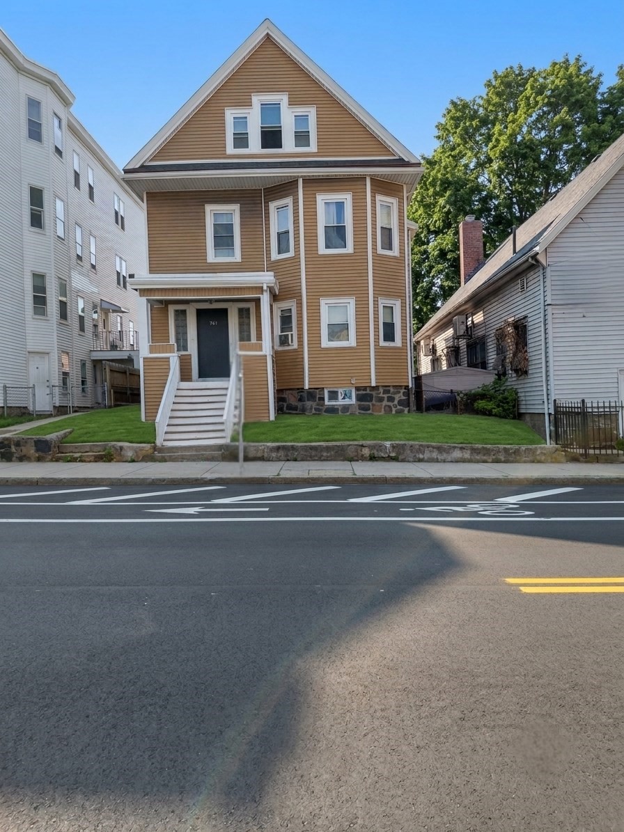 761 Broadway Property Photo 2