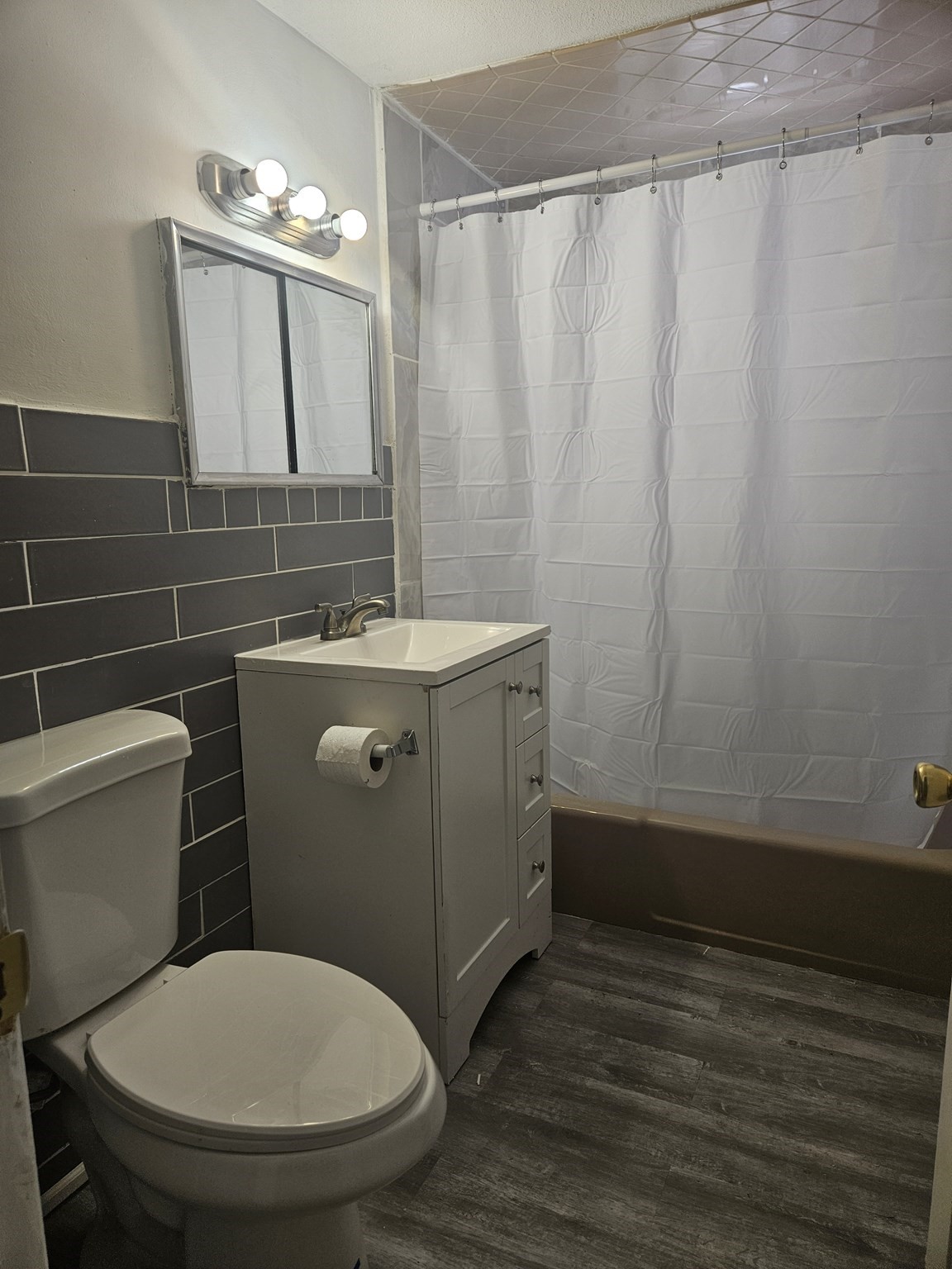 761 Broadway Property Photo 7
