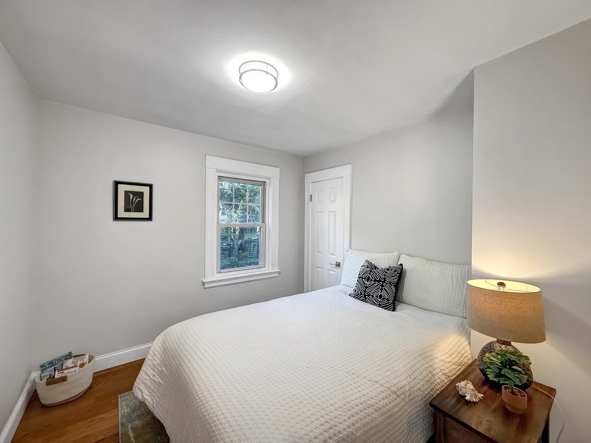 190 W Plain St Property Photo 14