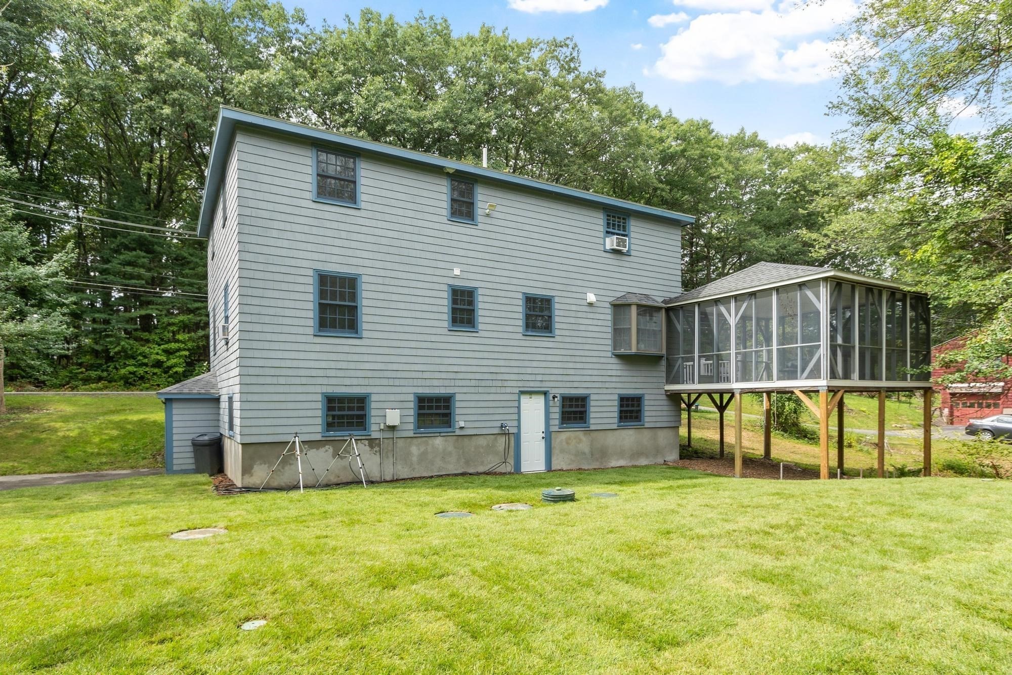368 Hill Rd Property Photo 3
