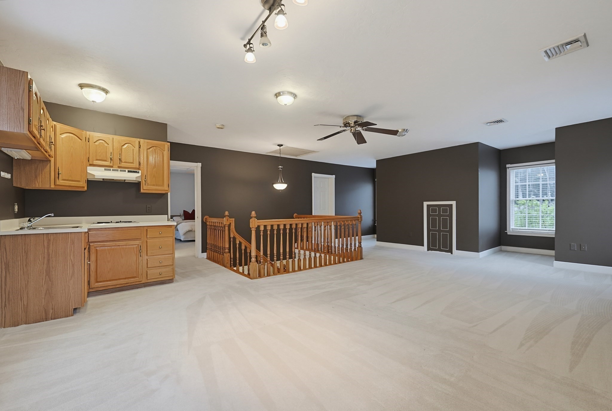 25 Erin Way Property Photo 38