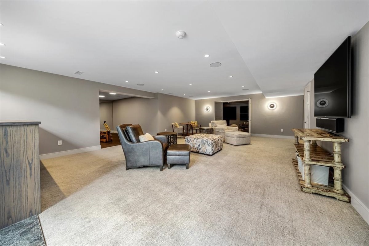 2 Black Rock Dr # 2 Property Photo 13