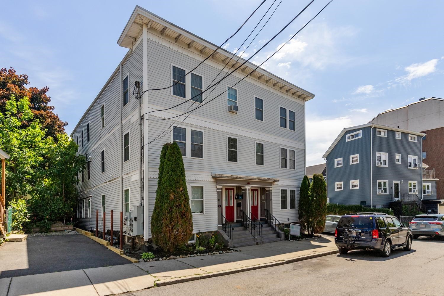 30 Tufts Ave # B Property Photo 2