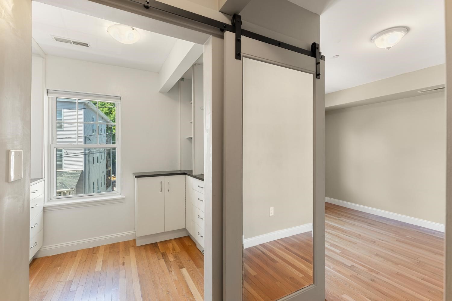 30 Tufts Ave # B Property Photo 20