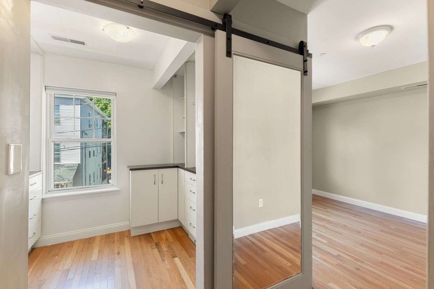 30 Tufts Ave # B Property Photo 25
