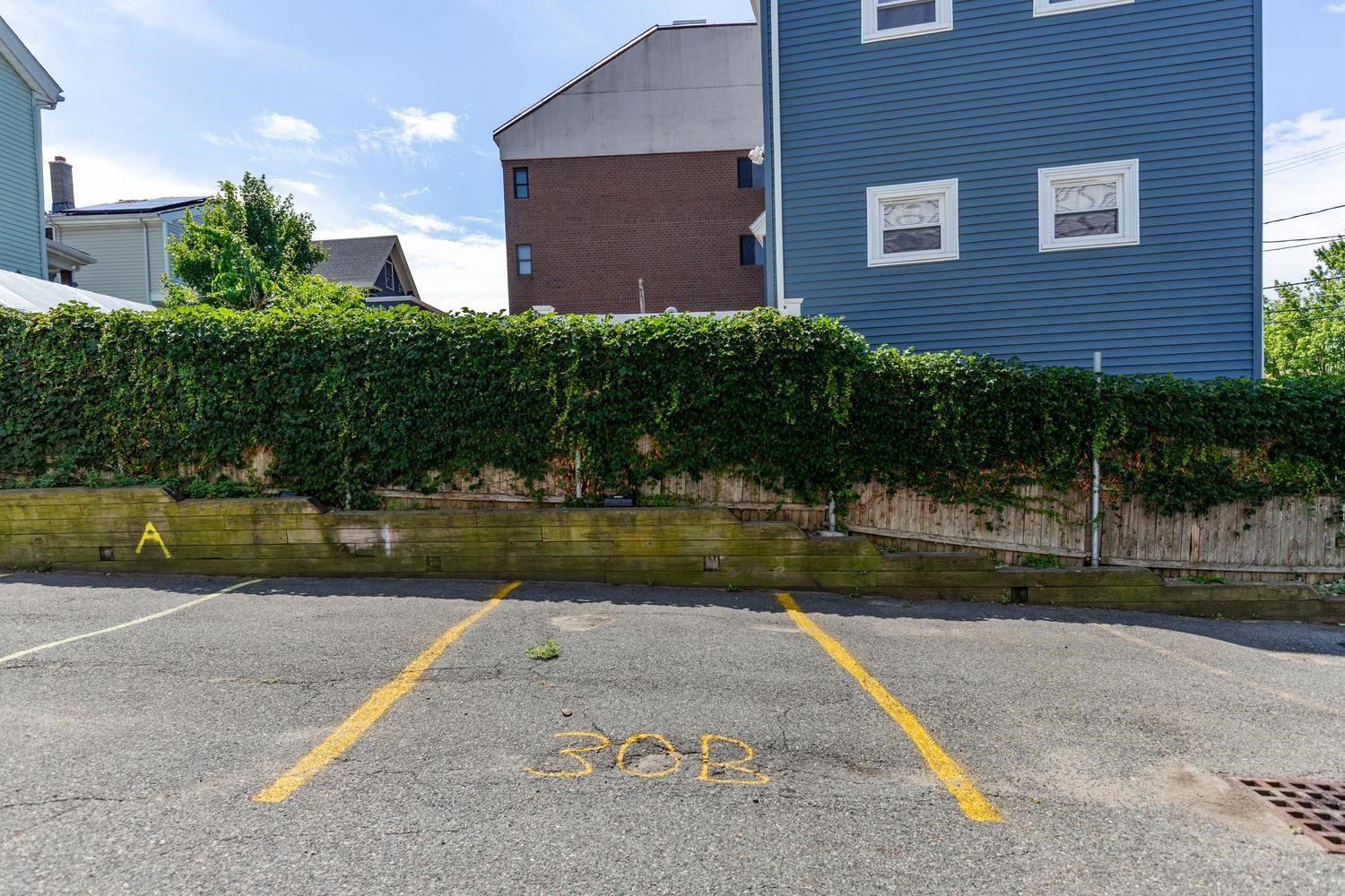 30 Tufts Ave # B Property Photo 28