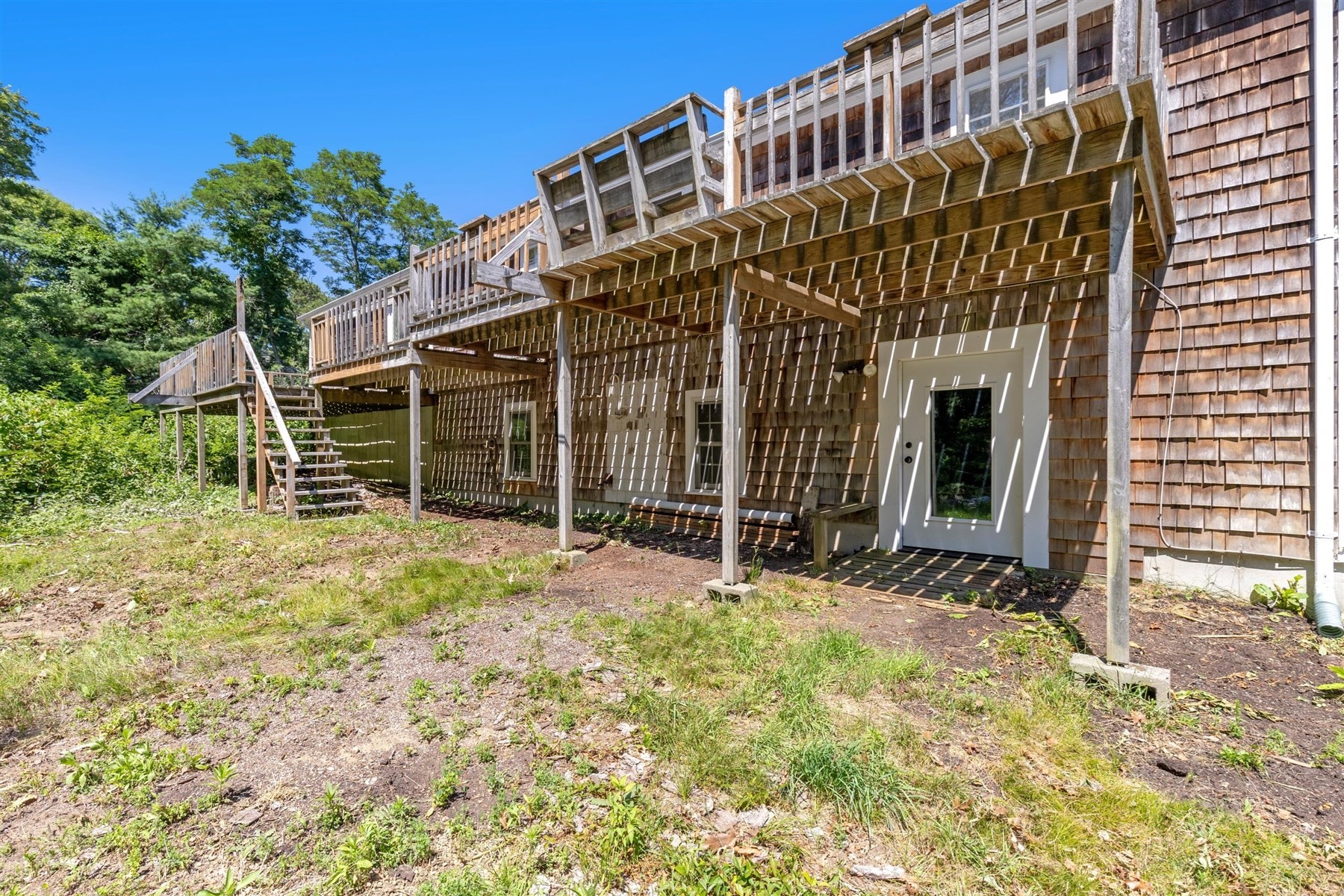 771 W Yarmouth Road Property Photo 16