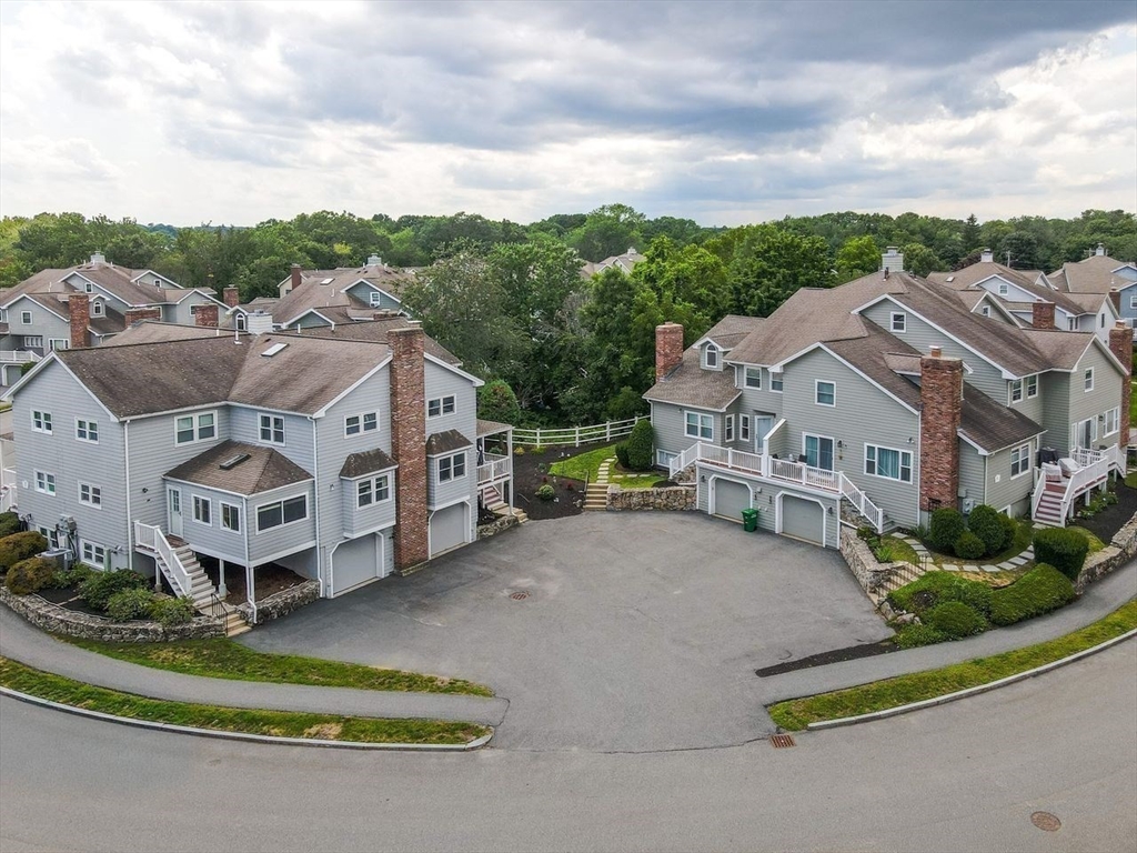 7 Carnation Cir # D Property Photo 4