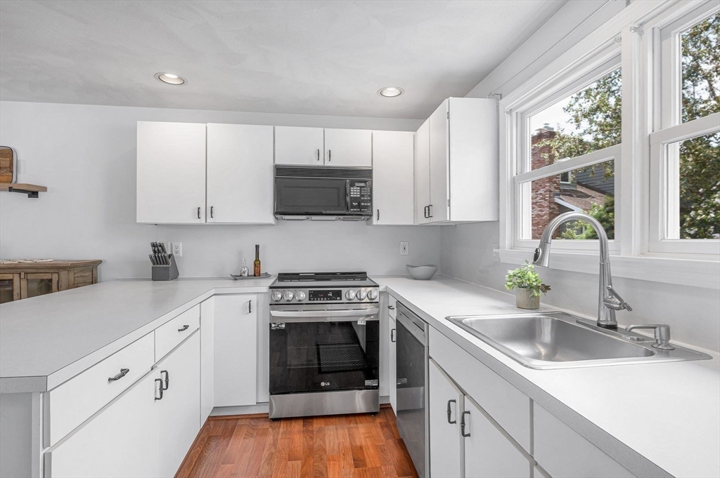 7 Carnation Cir # D Property Photo 8